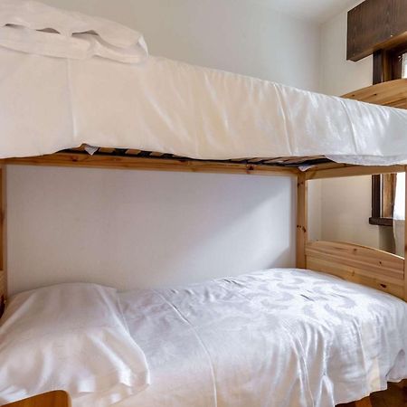 Des Alpes 2 Apartment Canazei Bagian luar foto